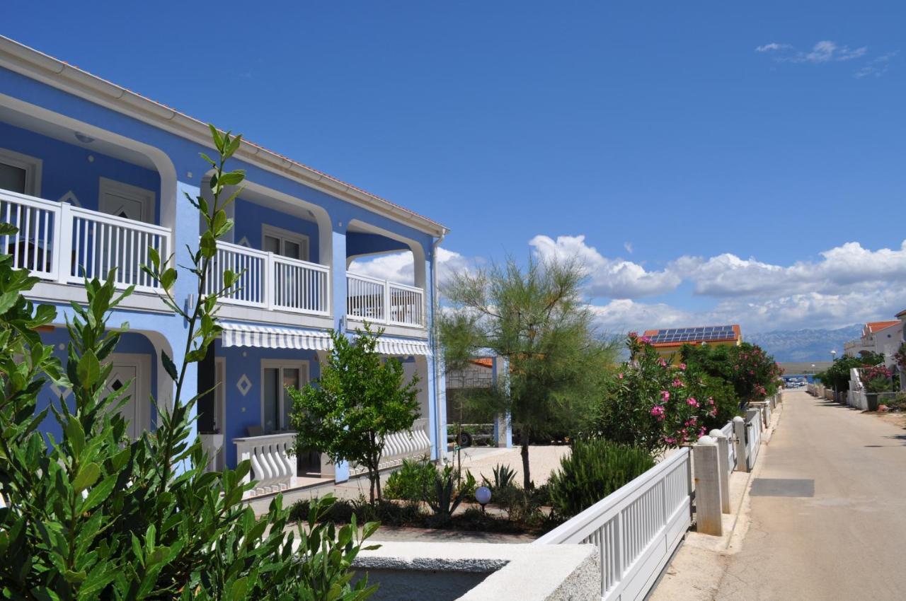 Marina Apartments Vir Bagian luar foto
