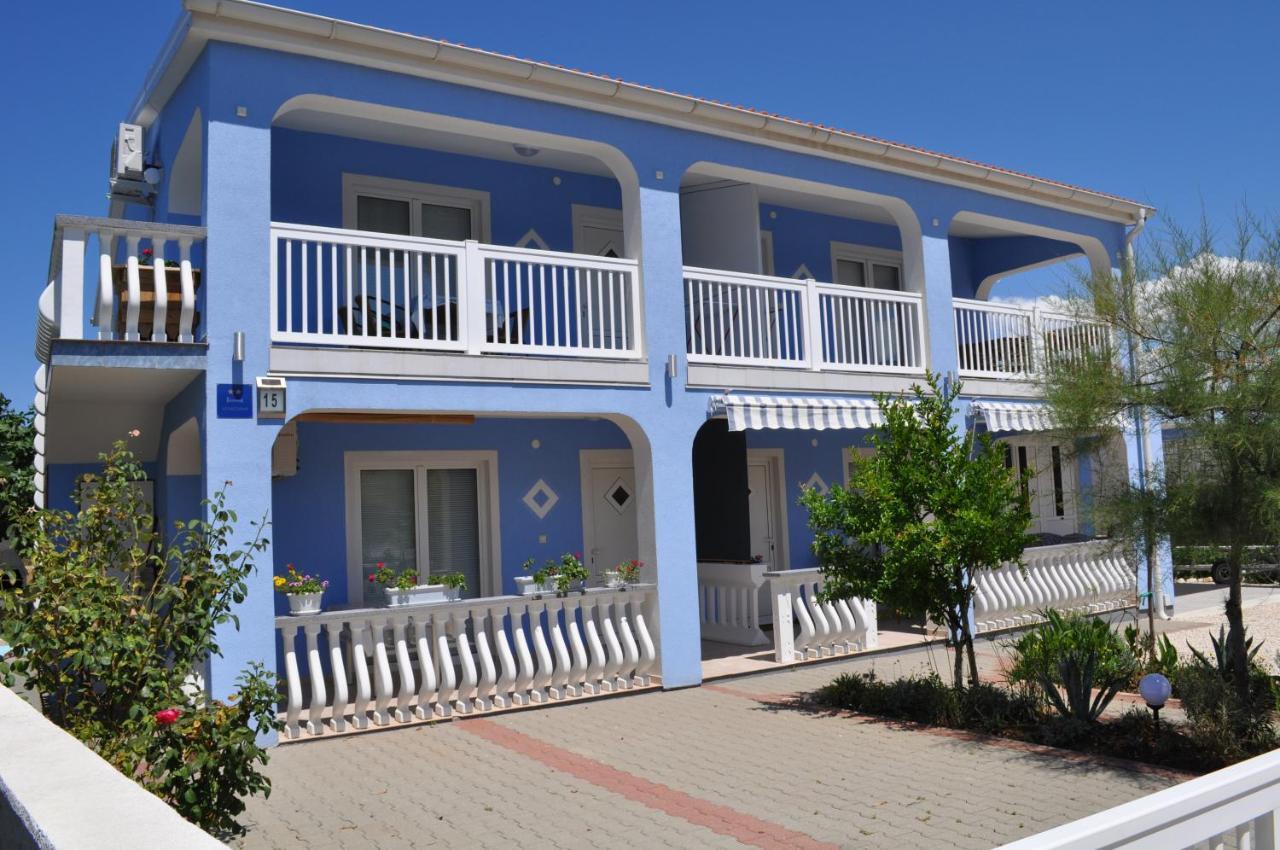 Marina Apartments Vir Bagian luar foto